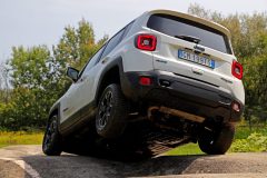 JeepRenegade4xe-scaled