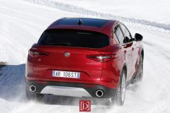 170222_alfa-romeo_stelvio_08
