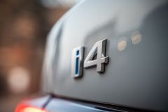 bmw_i4-19