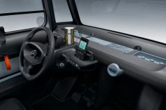 ami-oco-100-electric-ordinabile-in-italia-con-un-percorso-completamente-online-9