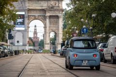 ami-oco-100-electric-ordinabile-in-italia-con-un-percorso-completamente-online-4