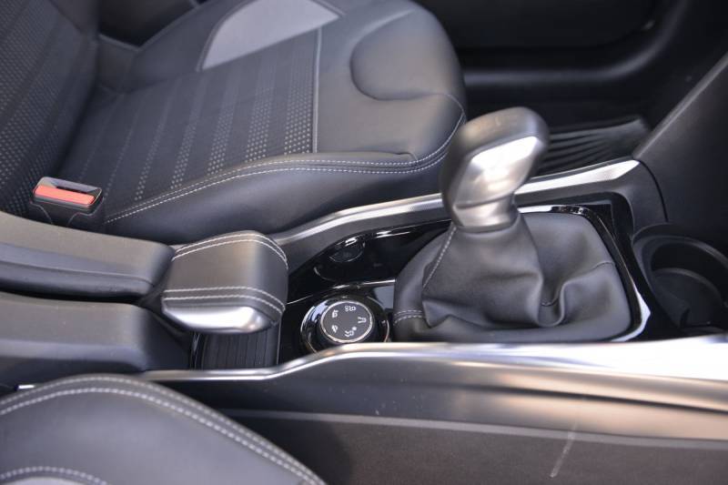 peugeot-2008-041