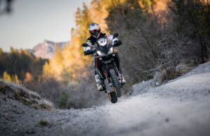 MOTO MORINI presenta la X-CAPE ADV-R in GARA alla BASSELLA RACE con ORIOL MENA