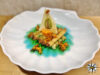 Zattera di ziti con dashi alla spirulina e vela di pecorino romano DOP