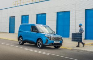 Nuovo E-Transit Courier: Ford Pro amplia la sua gamma a zero emissioni