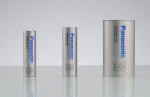 PANASONIC ENERGY E MAZDA INIZIANO I COLLOQUI PER STABILIRE UNA PARTNERSHIP