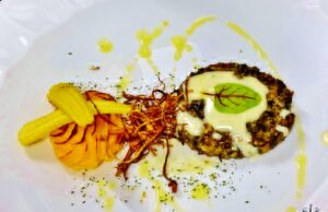 Hamburger di lumaca con fonduta di Castelmagno
