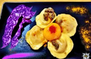 Quadrangolo di ravioli con filetto di canguro e cappuccio rosso