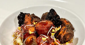 Gnocchi alla canapa con crema di gorgonzola e bocconcini di cervo