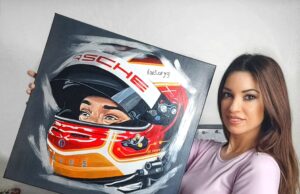 CRISTINA LIOCI, dall’anima televisiva all’arte contemporanea dell’automobilismo