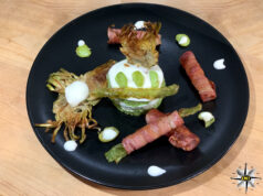 Timballo di fave e pecorino, con cannoli di bacon e cuori di carciofi