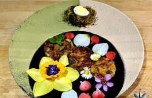 Spring flowers omelette al forno con germogli di aglio e polvere di baobab