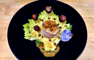 Petto d’anatra in salsa Guinness, con purea viola e broccolo romanesco