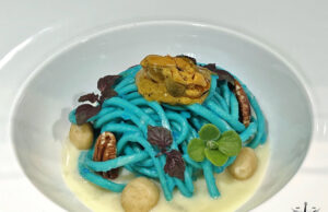 Blue Cheese Macaron con noci Pecan, Macadamia e mousse di mitili