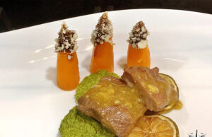 Duck escalope al miele di castagno con cracker di piselli e chips di limone