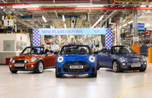 MINI Cooper Cabrio: torna la leggenda a cielo aperto nella sua casa di Oxford