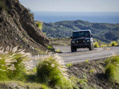 INEOS Grenadier MY2026: sterzo a rapporto variabile e Black Edition