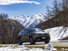 Suzuki e VITARA, debutta il primo SUV elettrico 4×4 della casa giapponese