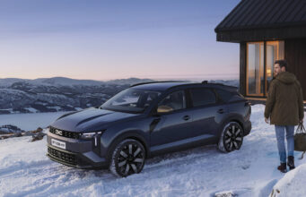 DACIA STRIKER, IL CROSSOVER CHE UNISCE SUV, WAGON E BERLINA