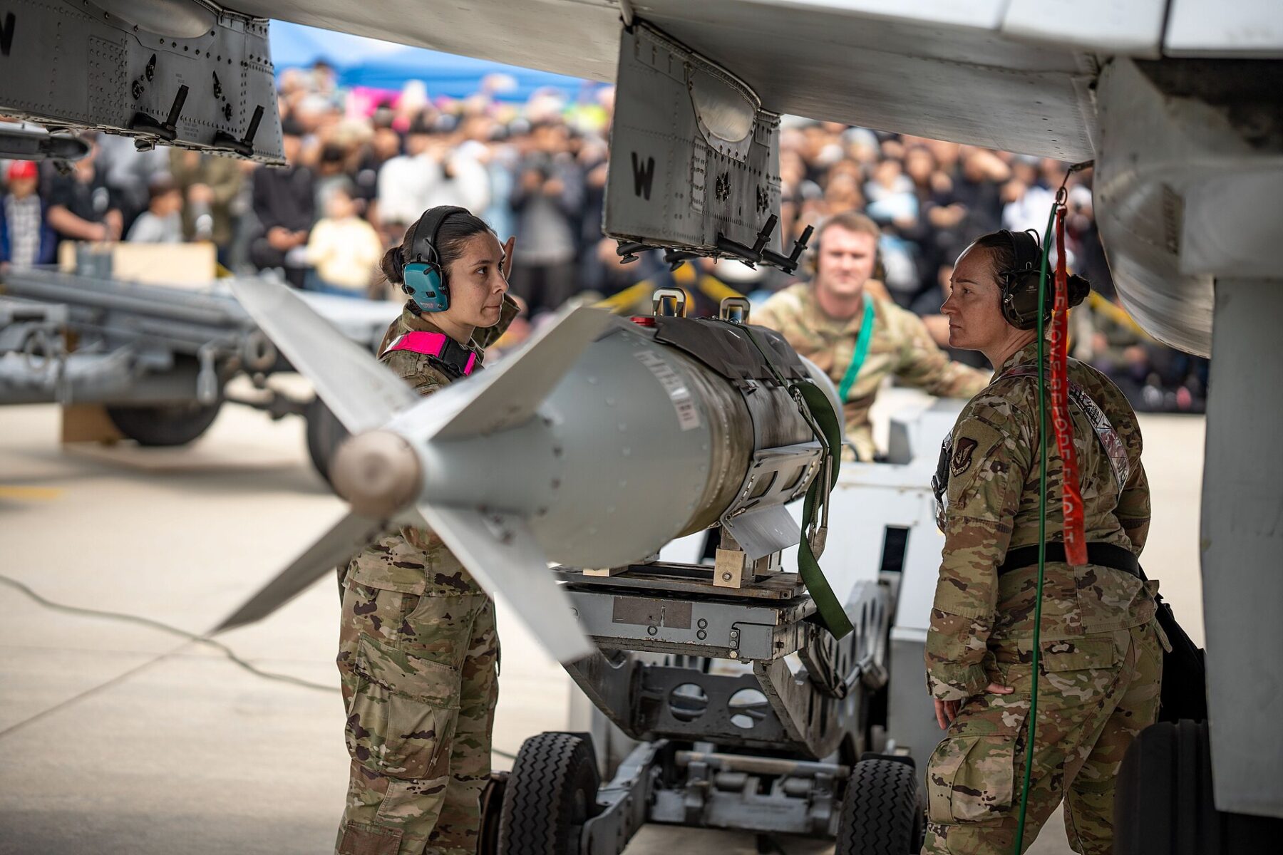 Foto d'archivio: Respect the Past, Forge the Future- Air Power Days Returns to Osan (9028853)