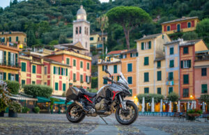 Ducati Multistrada V4 S Grand Tour: 170 CV per viaggiare Ducati Multistrada V4 S Grand Tour: 170 CV per viaggiare