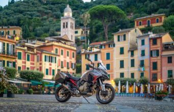 Ducati Multistrada V4 S Grand Tour: 170 CV per viaggiare Ducati Multistrada V4 S Grand Tour: 170 CV per viaggiare